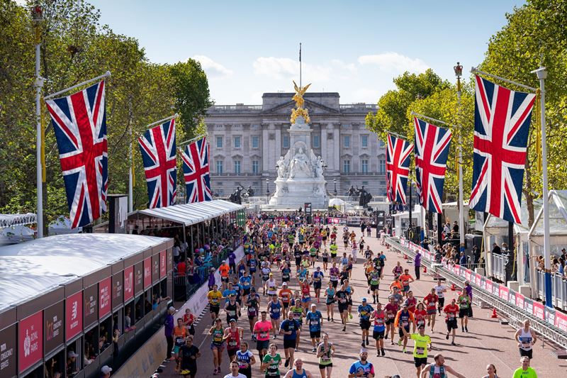 London-Marathon-Buckingham-Palace.jpg