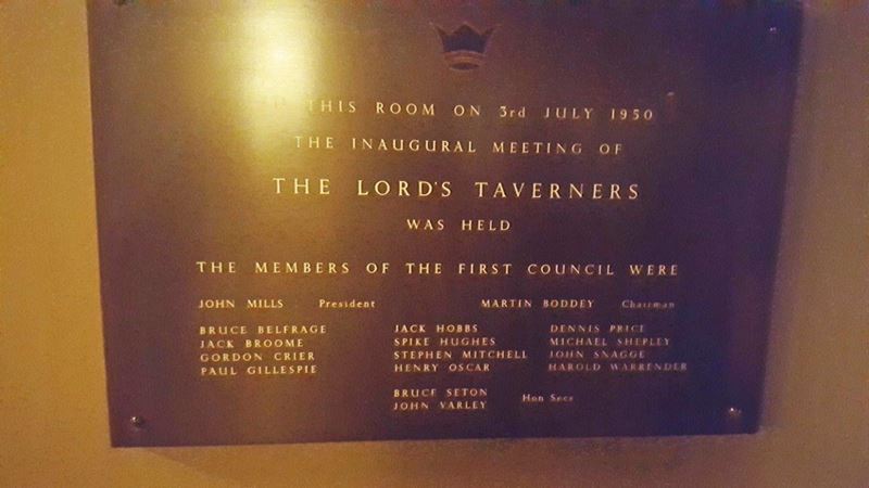 Bar plaque. Harold Pinter Theatre. Photo to Tim Berg. 14.12.2016.jpg