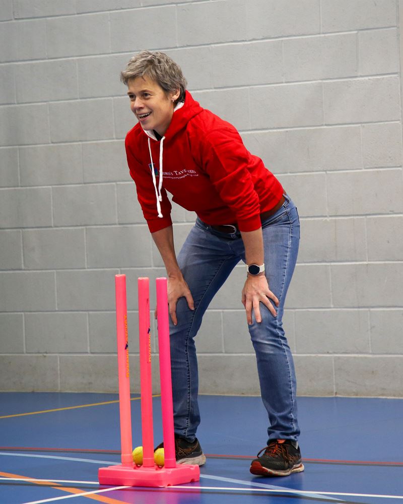 Lucy Pearson behind the stumps.jpg