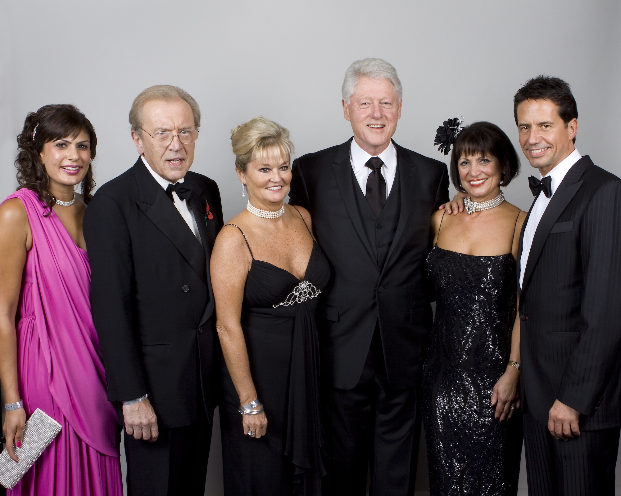 President Bill Clinton at the Hilton for the Lady Taverners Gala Dinner in 2009.JPG