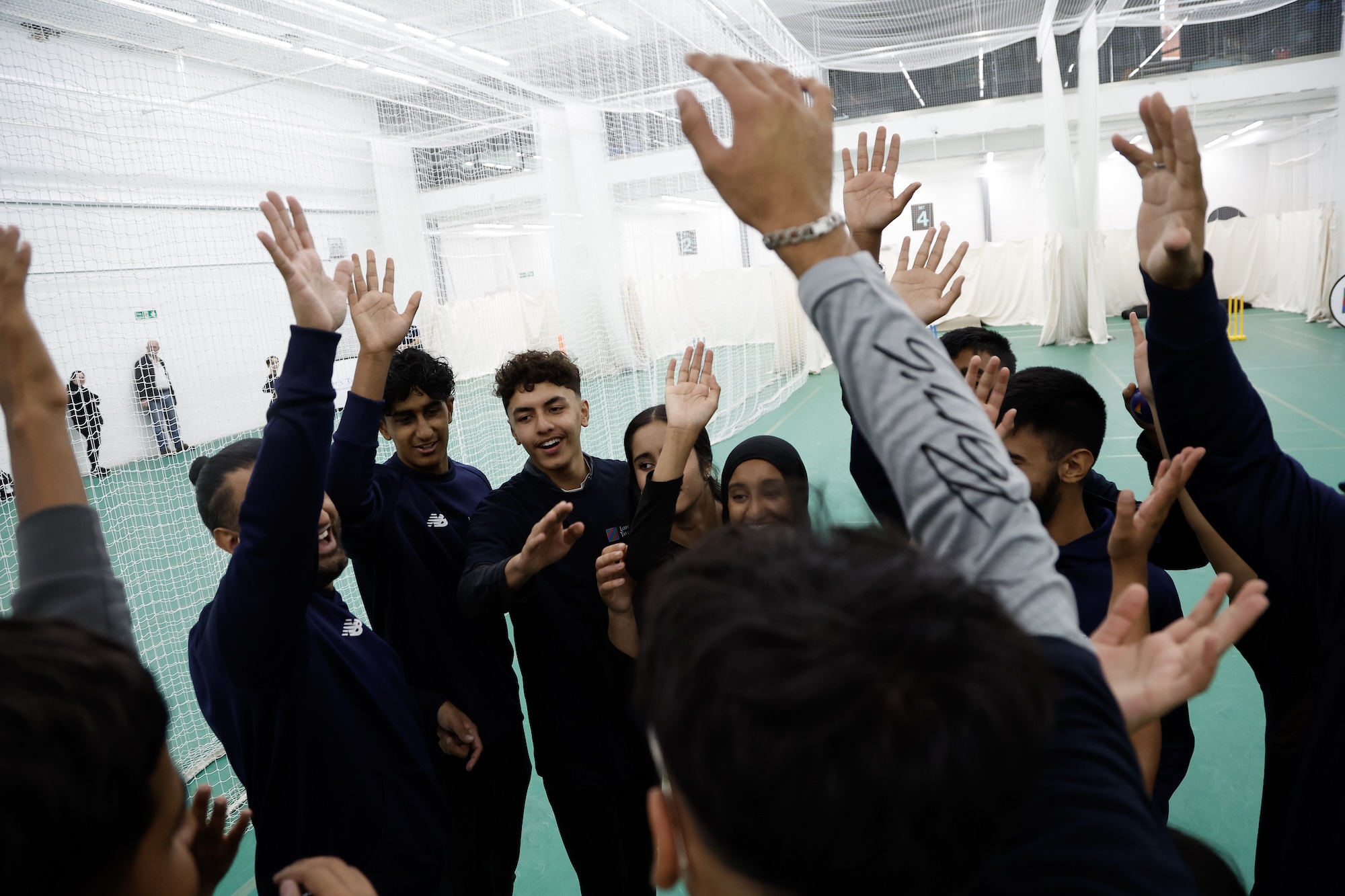 Luton Wicketz cheer at The Oval.jpg