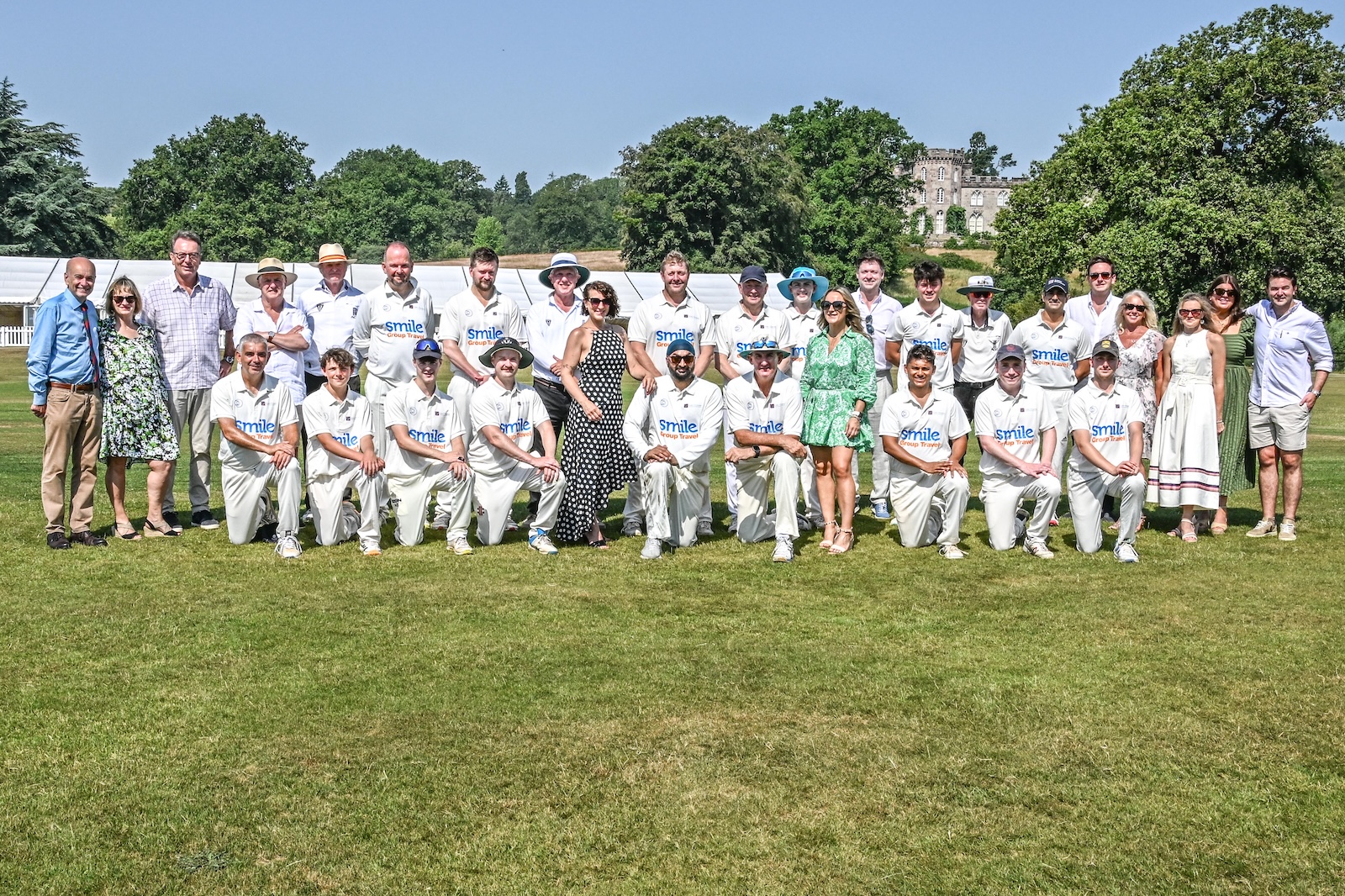 Lord's Taverners XI at Cholmondeley Castle.jpg